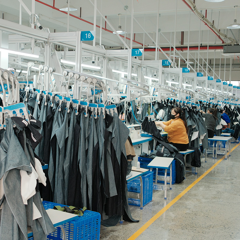 Research Note: How Streetwear Brands Vet Manufacturers Before Committing to Volume?